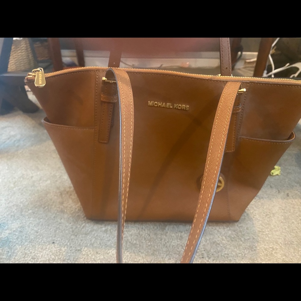 Michael kors handbag
